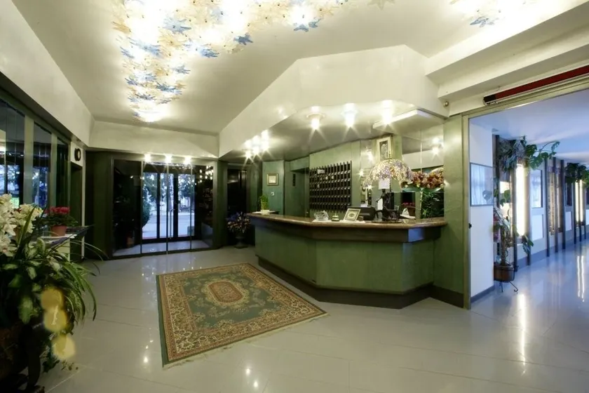 Liberty Hotel Malé - Recepción