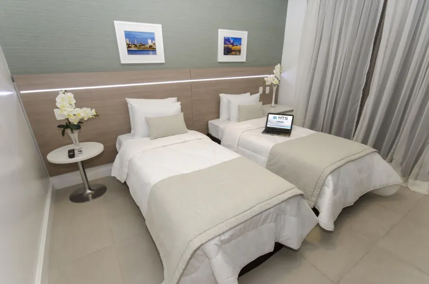 Hotel Adrianópolis All Suites - Image 1