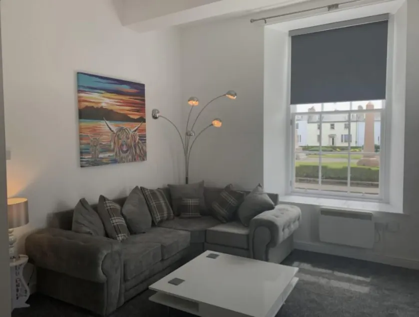 Ayr Cozy Corner Apartment - Værelse