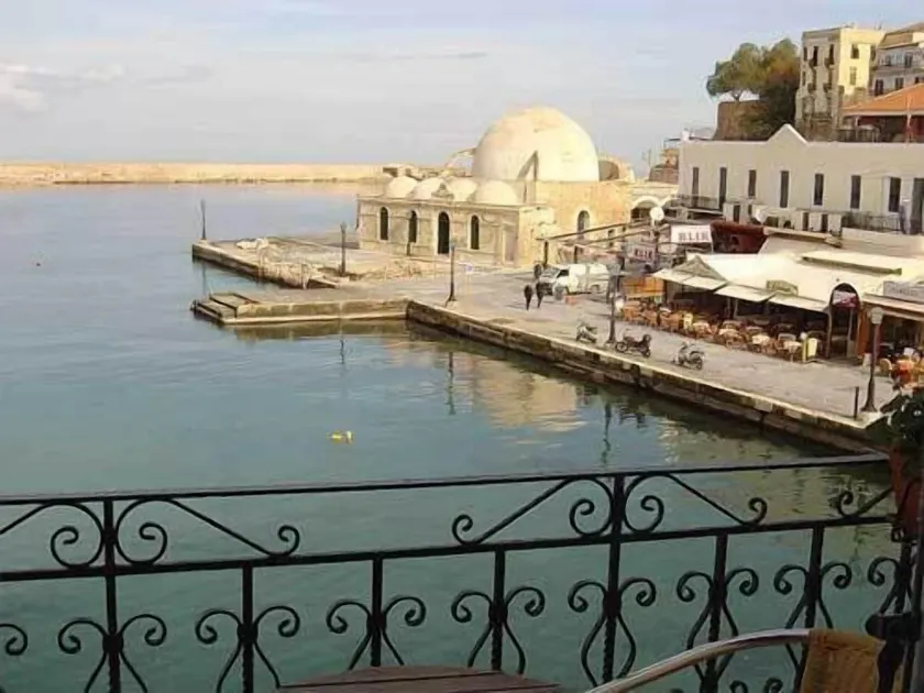 Belmondo Hotel - Image 1