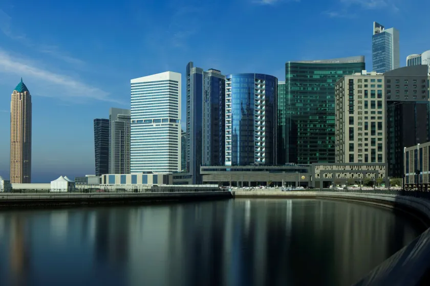 Radisson Blu Hotel, Dubai Waterfront - Image 1