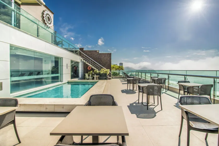 Arena Copacabana Hotel - Image 1
