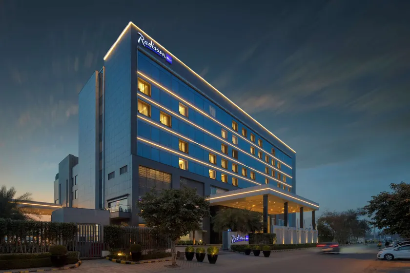 Radisson Blu Faridabad - Image 1
