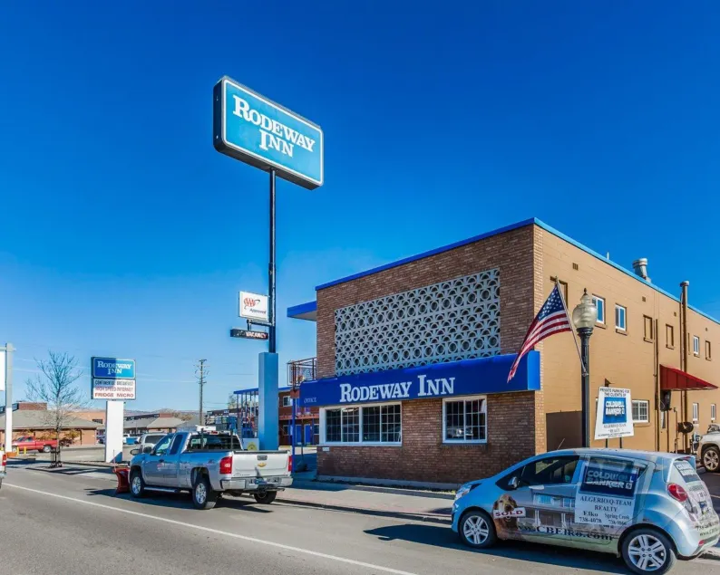 Rodeway Inn Elko Downtown Area - Image 1