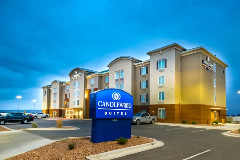 Candlewood Suites Carlsbad South by IHG - Image 1