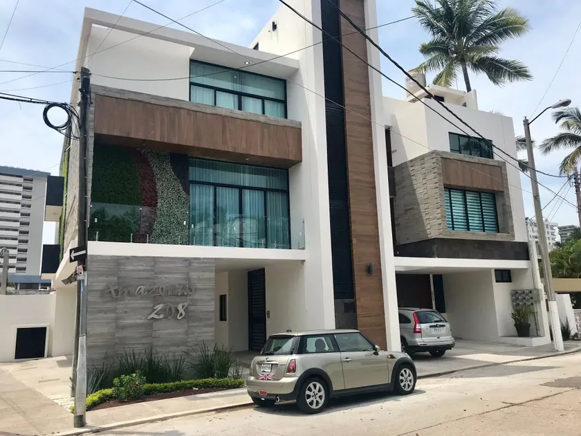 Amazonas Apartment Near the Beach, Shops and Restaurants - Image 1