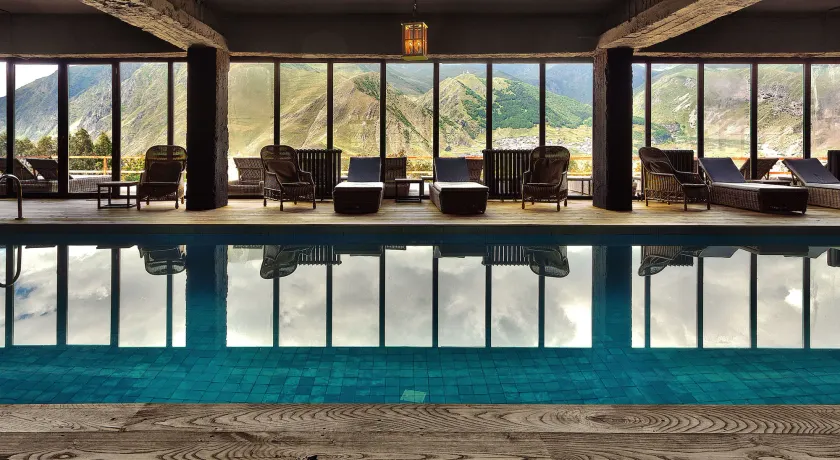 Rooms Hotel Kazbegi - Image 1