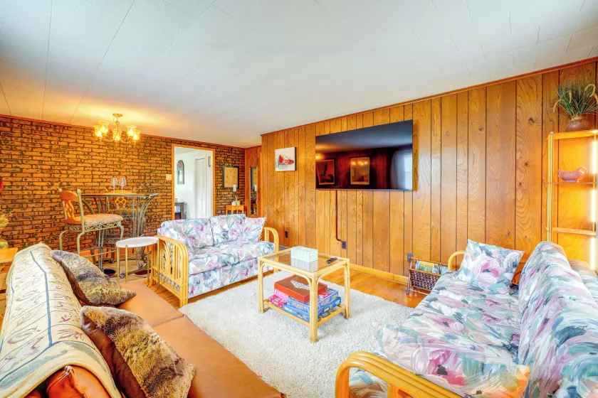 4 Mi to Off-road Park: Beckley Area Townhome - Image 1
