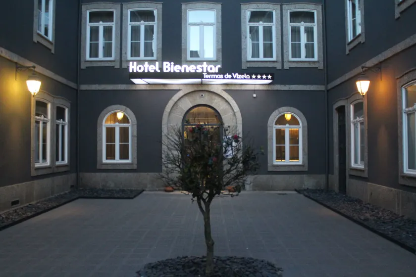 Hotel Bienestar Termas De Vizela - Image 1