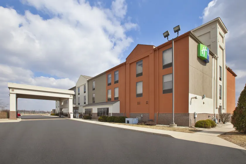 Holiday Inn Express Tiffin by IHG - Image 1