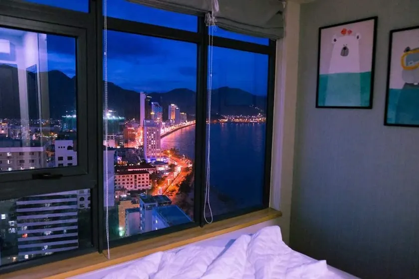 Beach City Apartment - Image 1