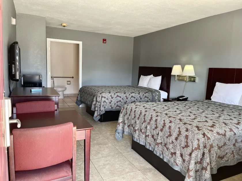 Majestic Inn - Image 1