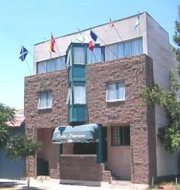 Hostal Americano - Image 1