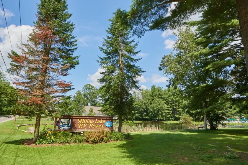 Alpine Lake RV Resort - Image 1