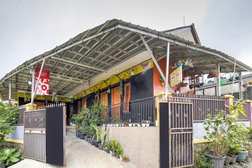 Pondok Yanti Sarii RedPartner - Image 1
