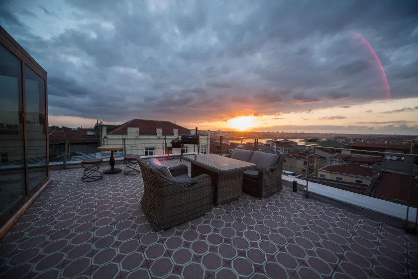 Galata Tower VIP Apartment Suites - Image 1