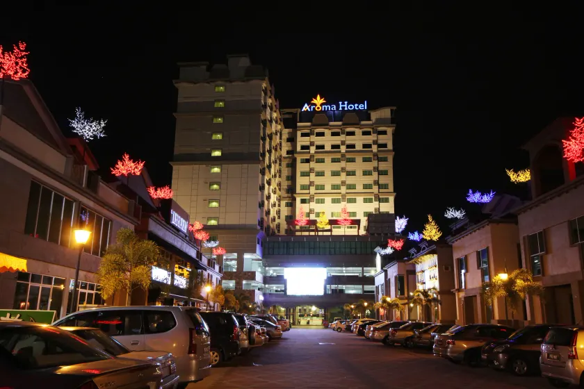 Aroma Hotel - Image 1