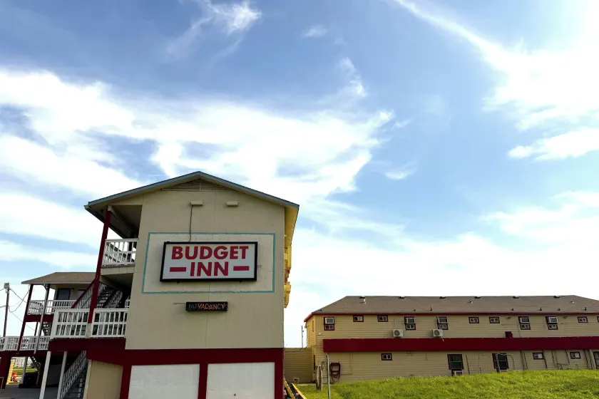 Budget Inn By OYO Corpus Christi Beach - Image 1