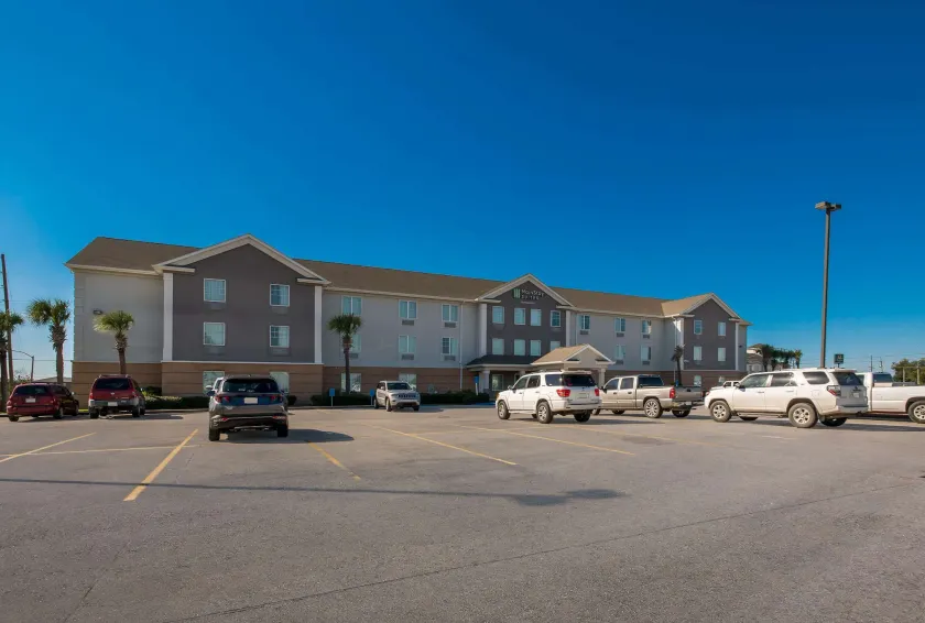 MainStay Suites Houma - Image 1