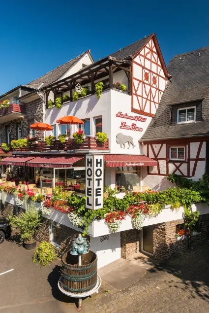 Moselromantik-Hotel zum Löwen - Image 1