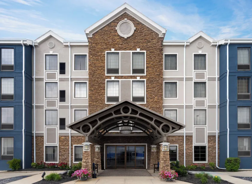 Staybridge Suites Indianapolis-Airport by IHG - Image 1