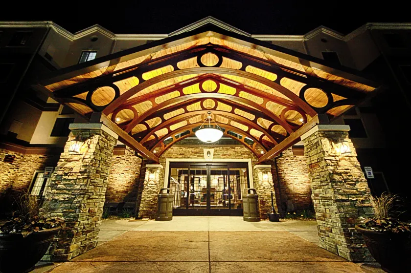 Staybridge Suites Minot by IHG - Image 1