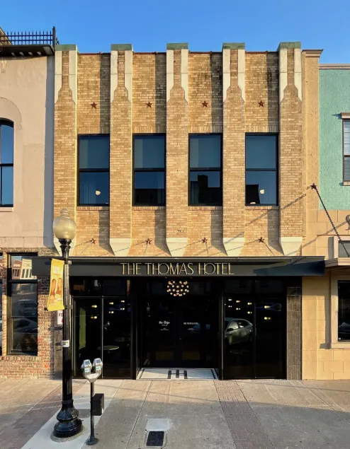 The Thomas Hotel - Premium Suite - Image 1