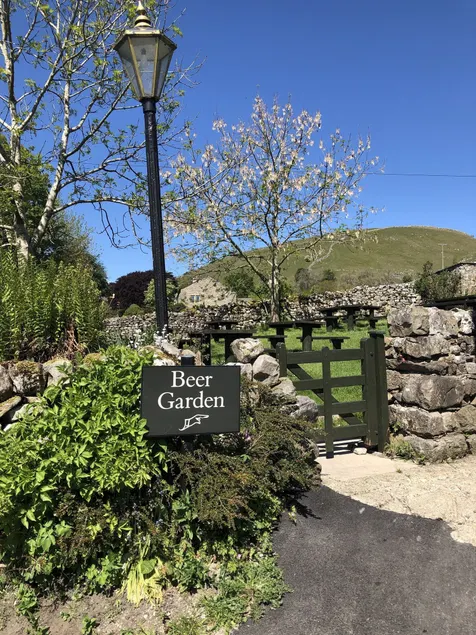 Queens Arms Litton - Image 1