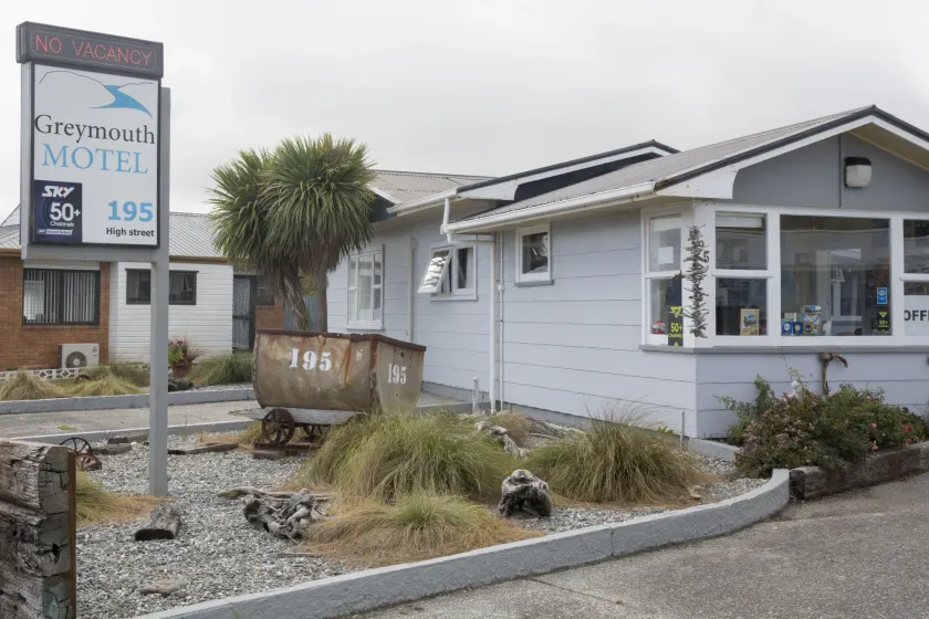 Greymouth Motel - Image 1