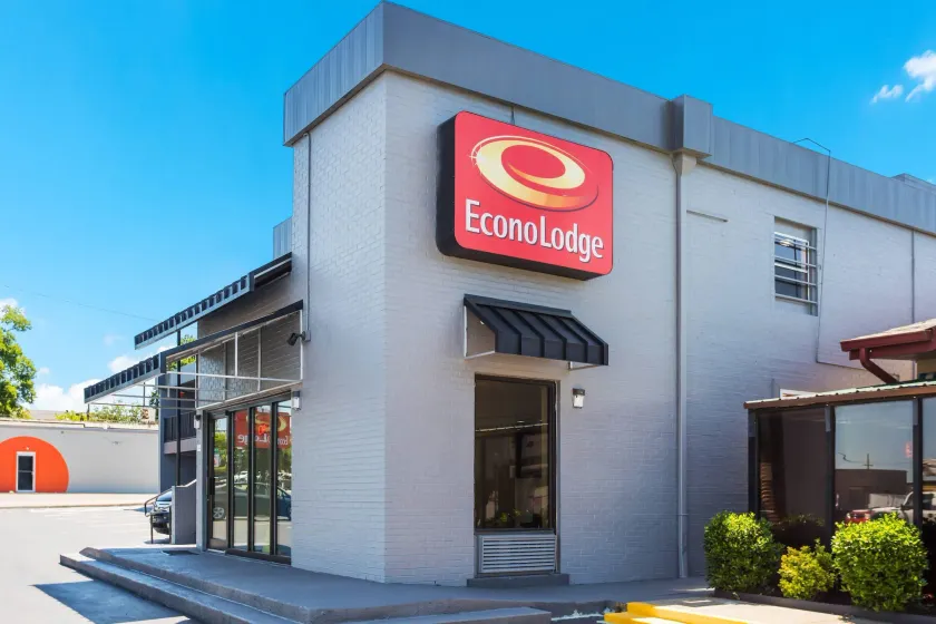 Econo Lodge Gallatin - Metro Nashville - Image 1