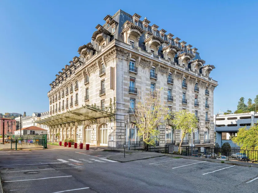 Mercure Lyon Centre Château Perrache - Image 1