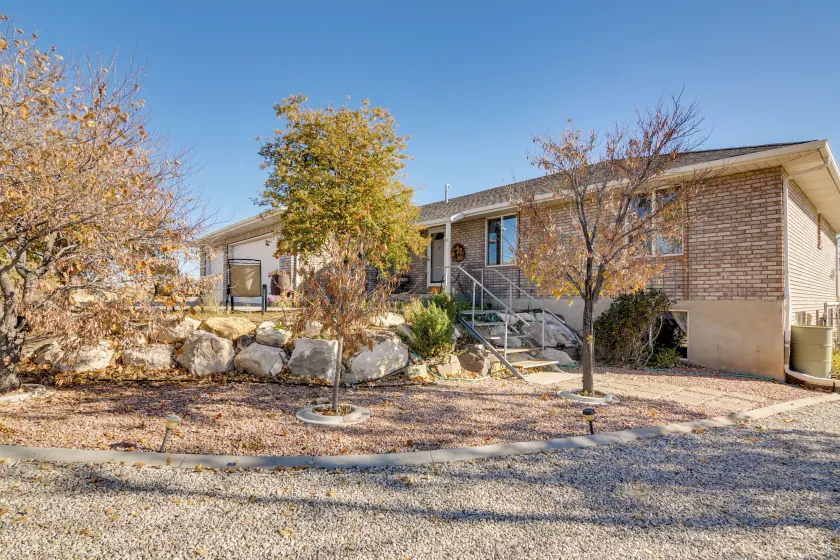 ATV Trail Access & Mtn Views! 2-unit Group Retreat - Image 1