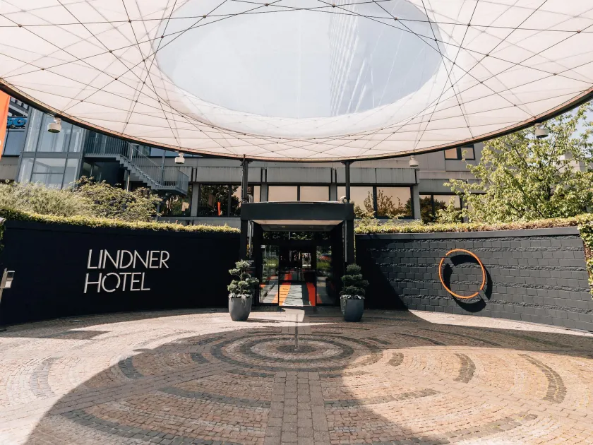 Lindner Hotel Dusseldorf Seestern, part of JdV by Hyatt - Image 1