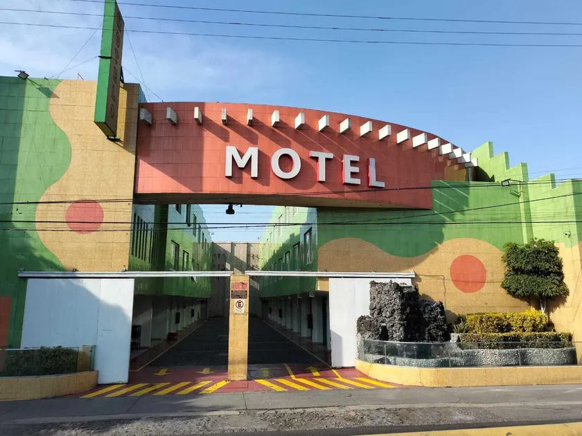 Hotel Florencia - Image 1