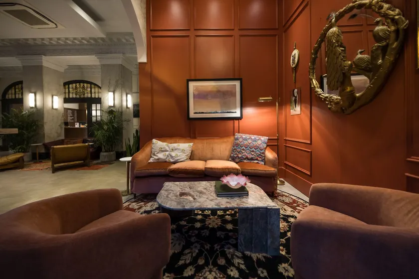 Hotel Victoria - Coin salon dans le hall