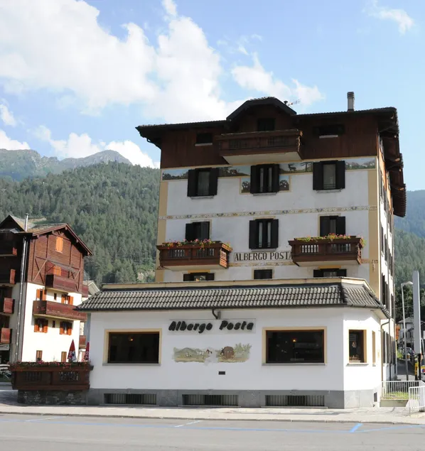 Hotel Posta - Image 1