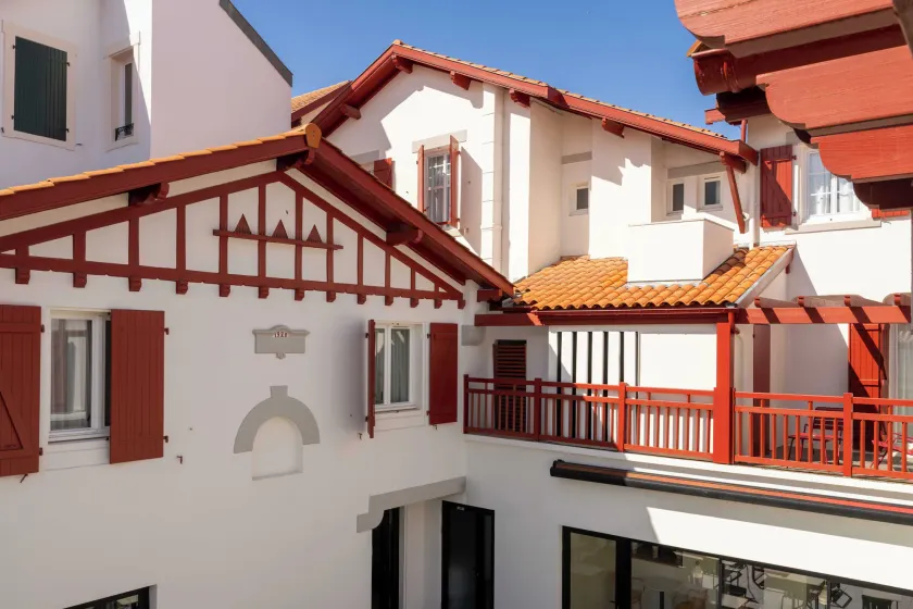 Hôtel Kemaris - Image 1