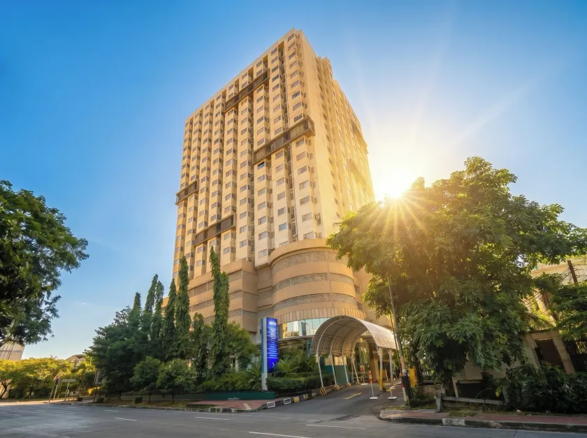 ASTON Pluit Hotel & Residence - Image 1