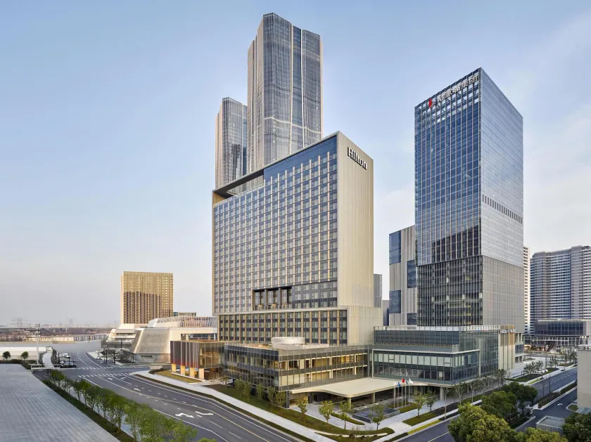 Hilton Shanghai Zhangjiang Science City - Image 1