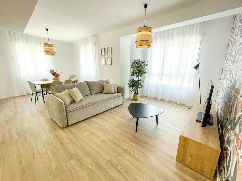 Apartamentos Zaragoza Gran Vía 3000 - Image 1