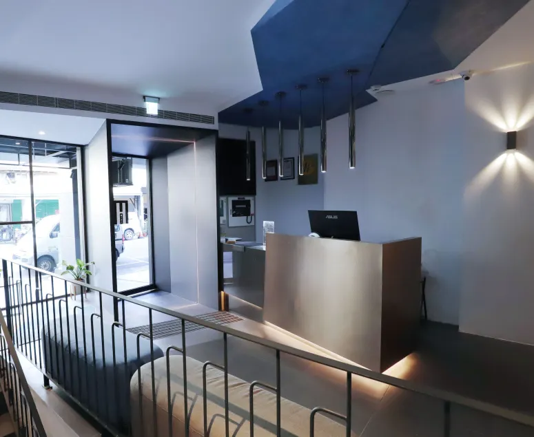 Slow Town Hotel-Glowing - Image 1