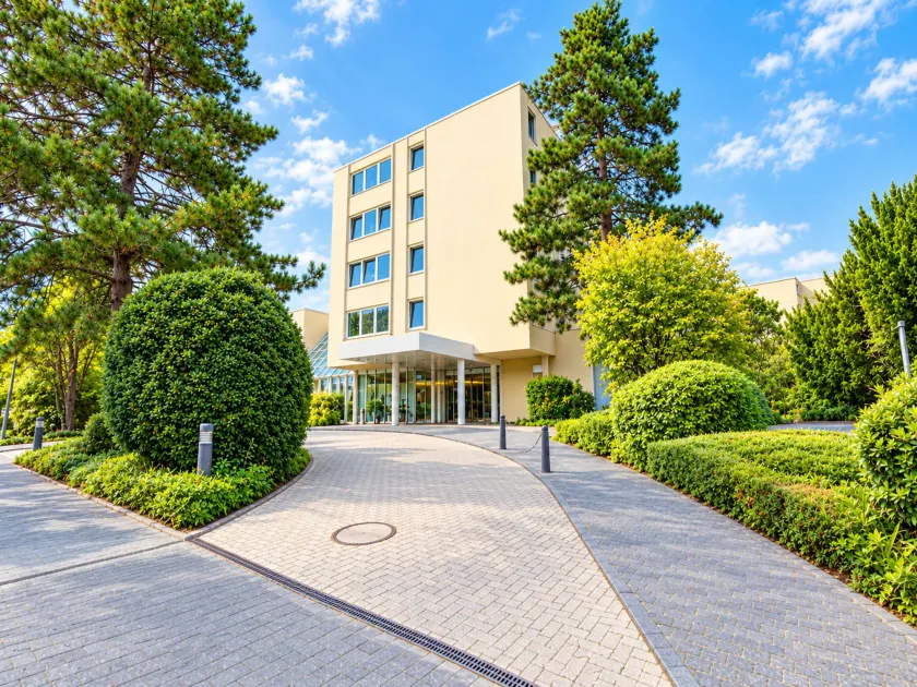 Seminaris Sunday Hotel Bad Honnef - Image 1
