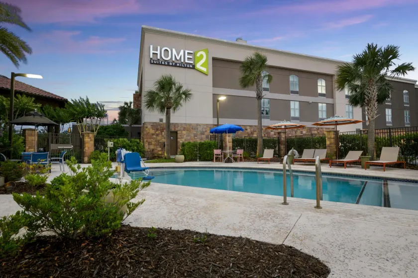 Home2 Suites by Hilton St. Simon's Island - Image 1