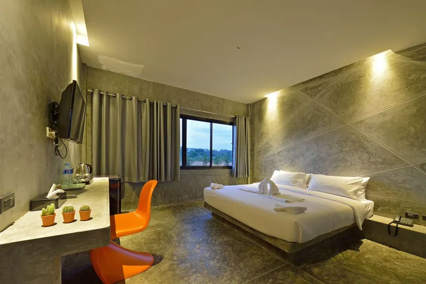 The Oasis Resort - Image 1