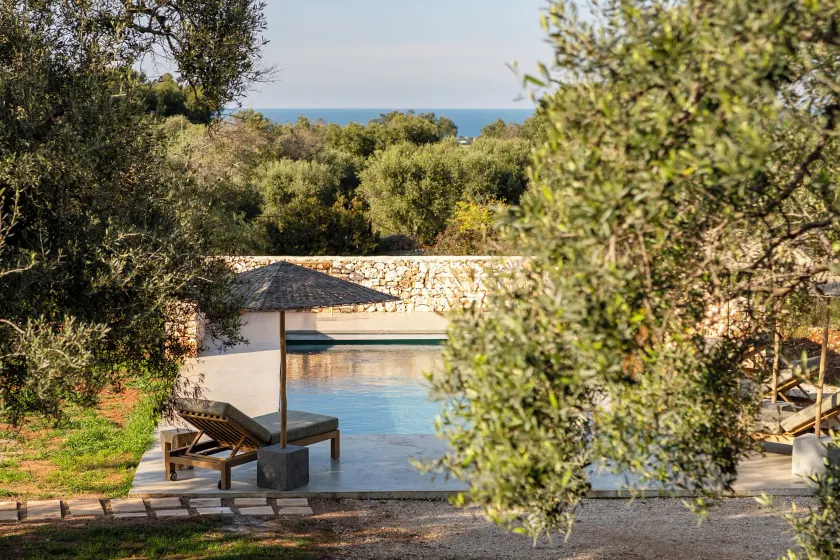 Botanico Villa & Suites - Image 1