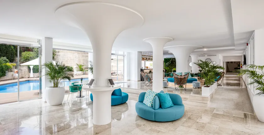 Hotel Torá - Image 1