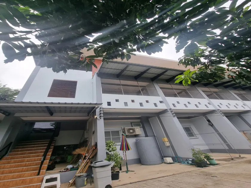 Patamanan Residence Ang Thong - Image 1