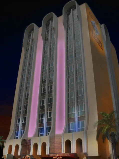 Al Khaleej Palace Deira Hotel - Image 1