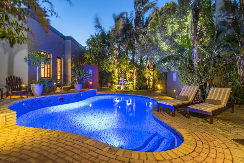 Kingfisher GuestHouse - Image 1