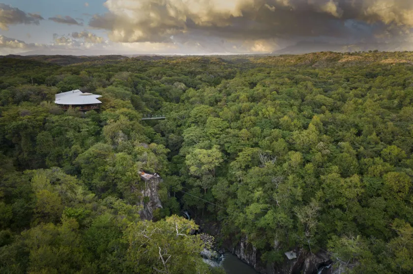 Rio Perdido Hotel & Thermal River - Image 1